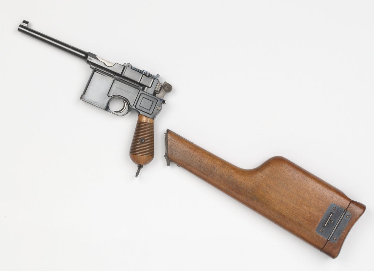Pistola Mauser C96 7.63 mm de German School