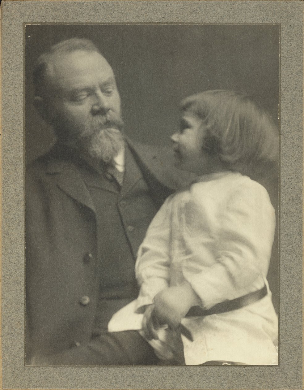 [Eduard Käsebier y su nieto Charles F. O