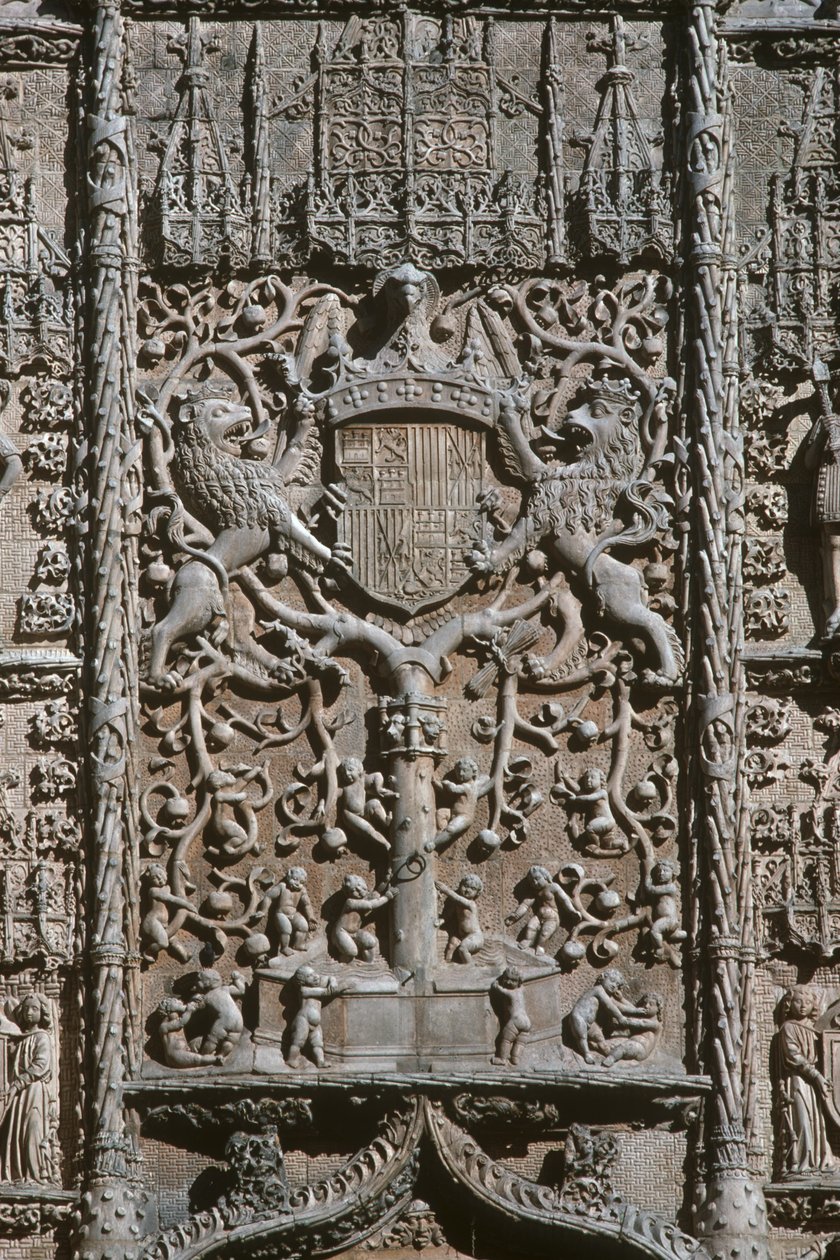 Detalle de la fachada de entrada del Museo Nacional de Escultura Religiosa, construido 1488-96 de Gil de Siloe