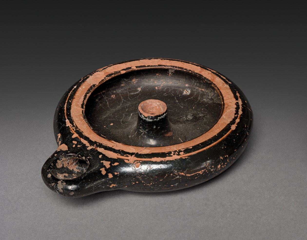 Lámpara de aceite, siglo V a.C. (cerámica) de Greek School
