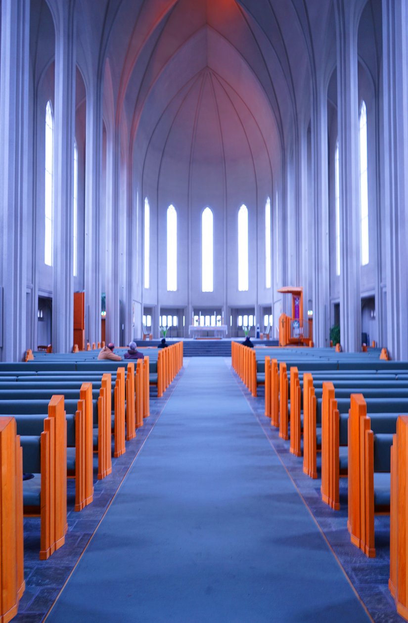 Interior de la Hallgrimskirkja de Gudjon Samuelsson