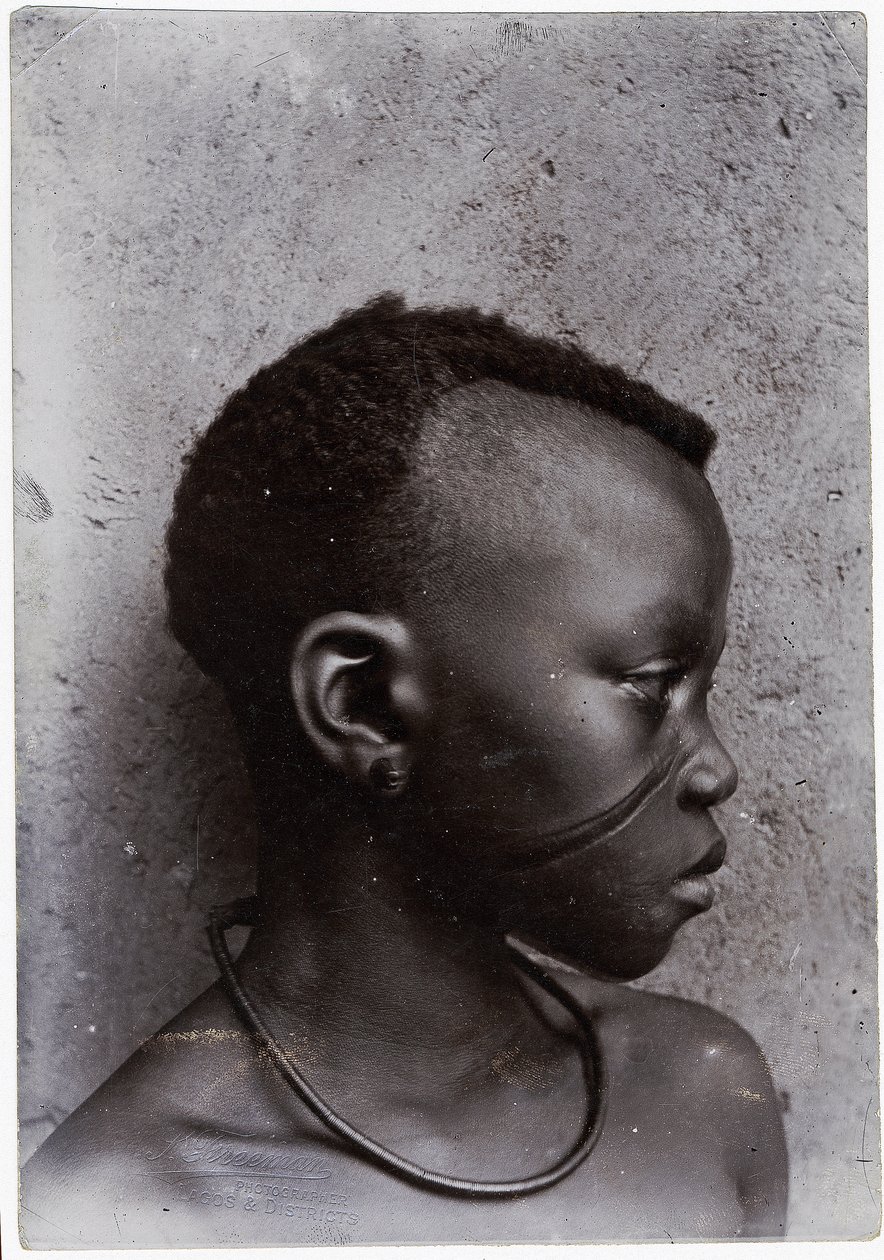 Retrato, c.1930 de H. S. Freeman