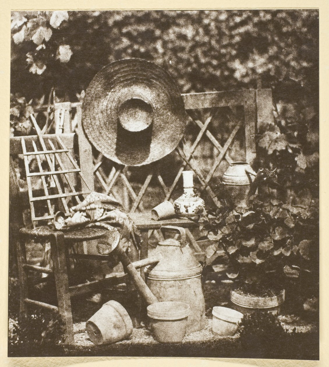 Composición con sombrero de Hippolyte Bayard