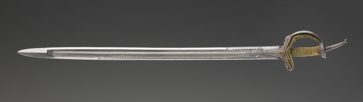 Espada Kirich (acero, oro y textil) de Indian School