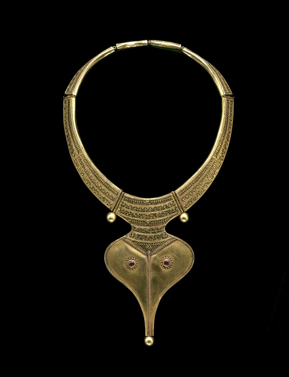 Collar de Indian School