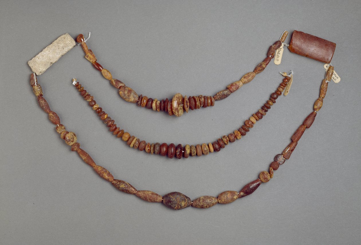 Collar del período de Hallstatt (ámbar) de Iron Age