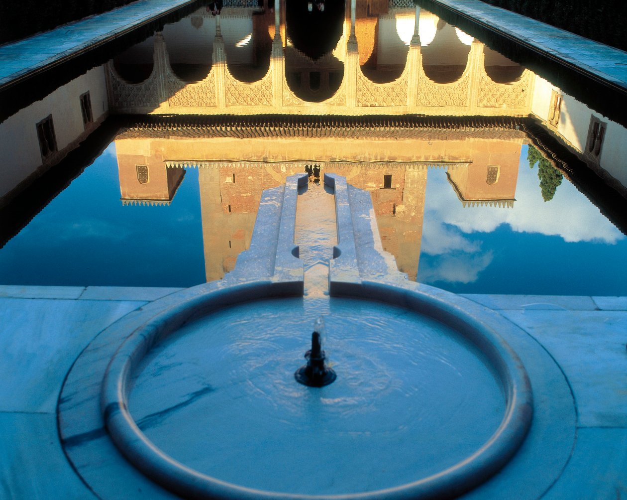 Patio de los Arrayanes, Palacio de Comares, Alhambra de Islamic School
