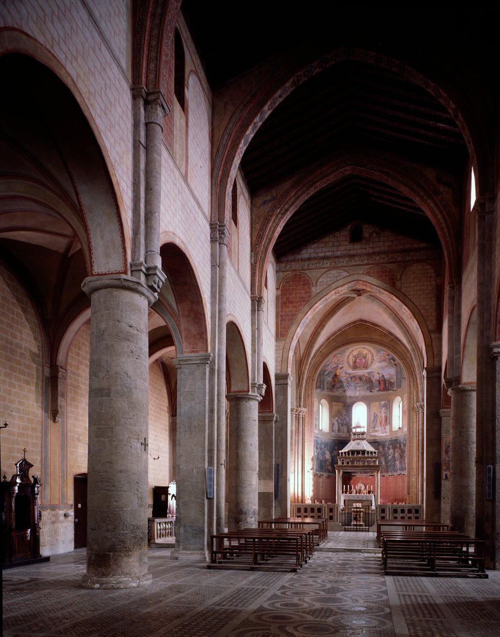 Nave de la catedral de Santa María de Italian School