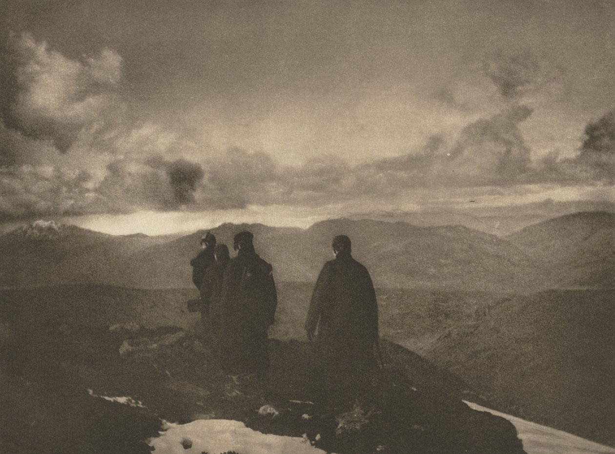 Camera Work: The Dark Mountains de J. Craig Annan