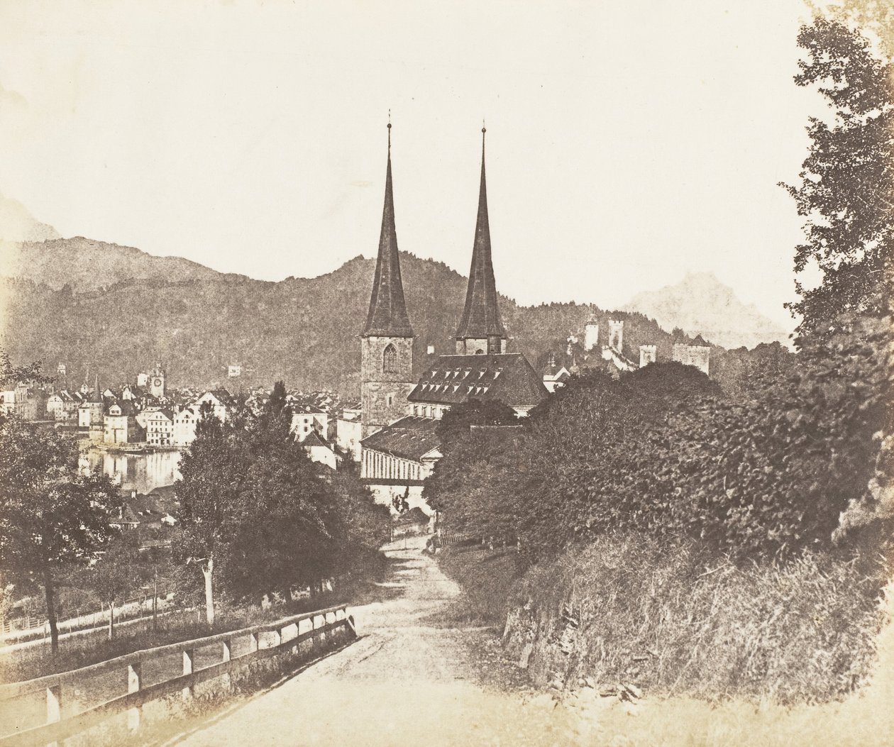 Lucerna, 1853-56 de James Knight