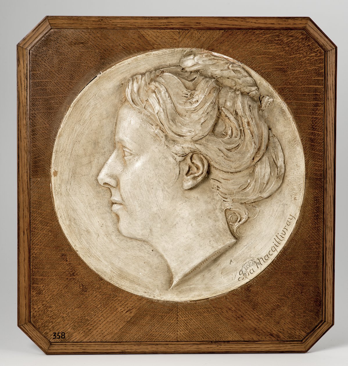 Ina Macgillivray de James Pittendrigh MacGillivray
