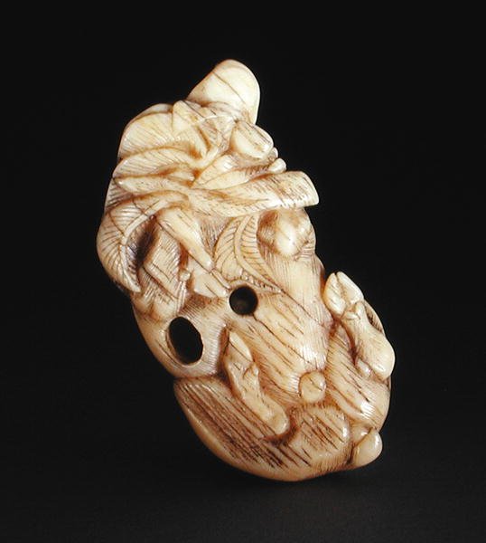 Netsuke que representa un jabalí reclinado, c. 1750-80 de Japanese School