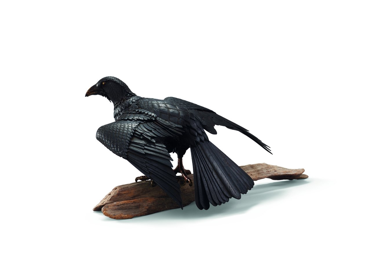 Una escultura articulada de hierro de un cuervo de Japanese School