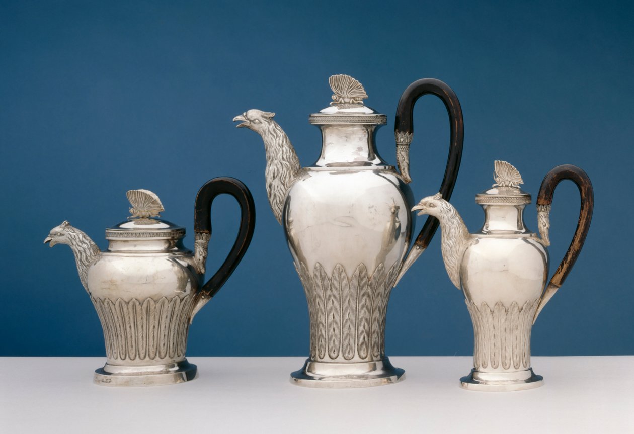 Tres teteras, 1811-20 (plata y madera) de Johannes Ostheim