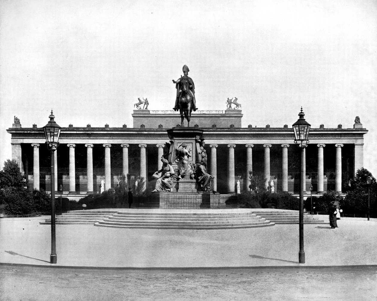 El Museo Real, Berlín, 1893 de John L. Stoddard