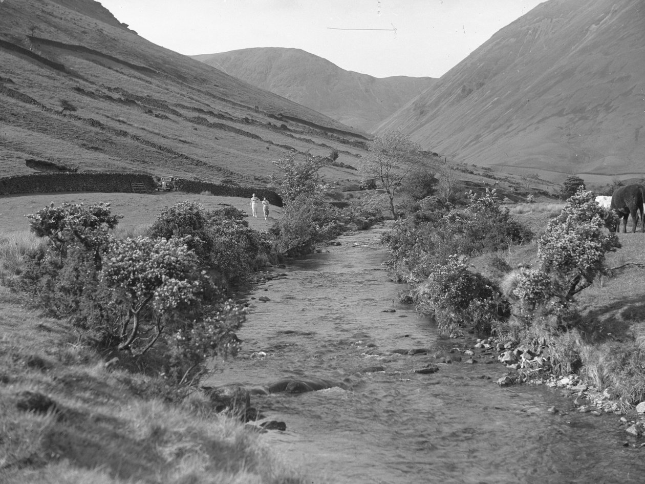 Un arroyo atraviesa el paisaje de Wastwater de Joseph Hardman