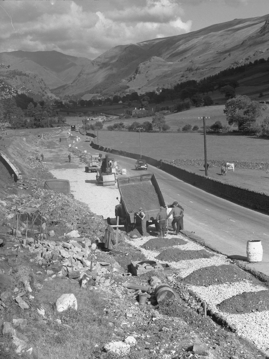 Construcción de carreteras cerca de Thirlmere de Joseph Hardman