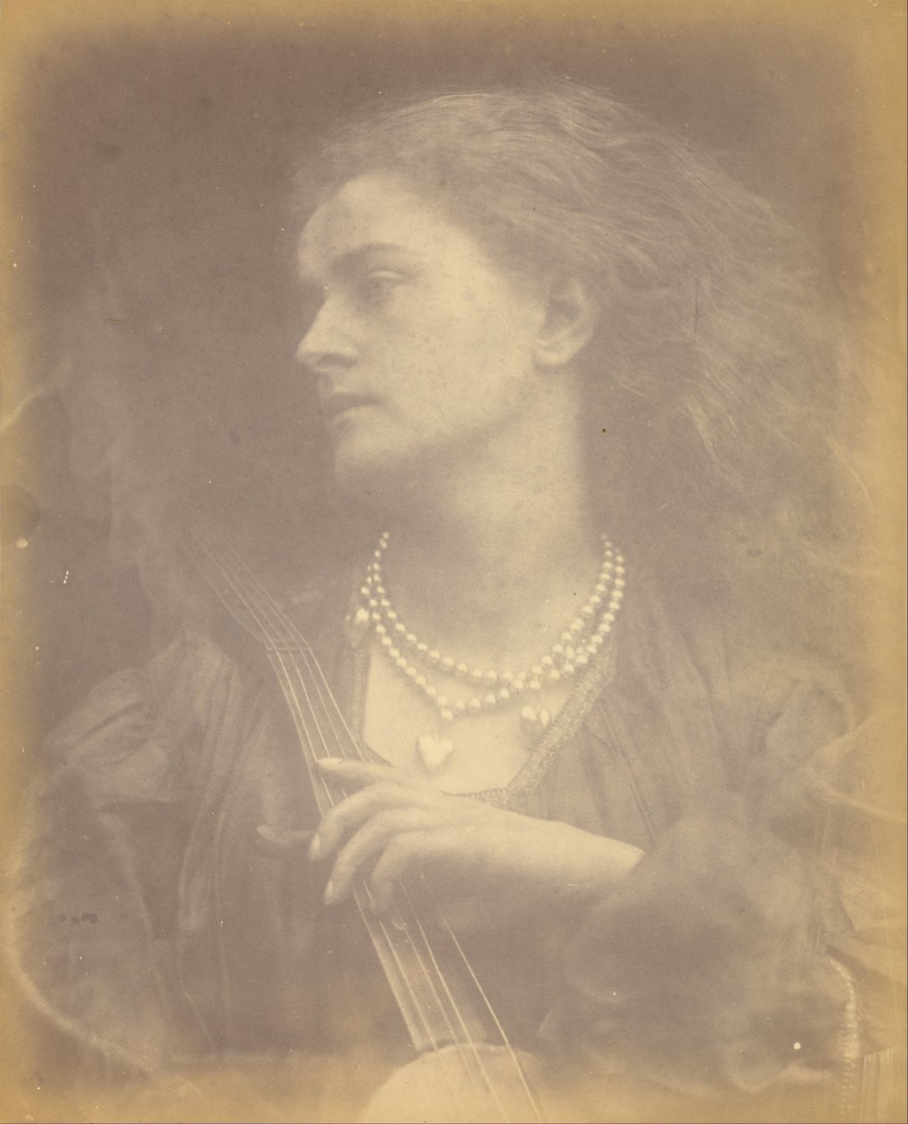 Y Enid Cantó de Julia Margaret Cameron