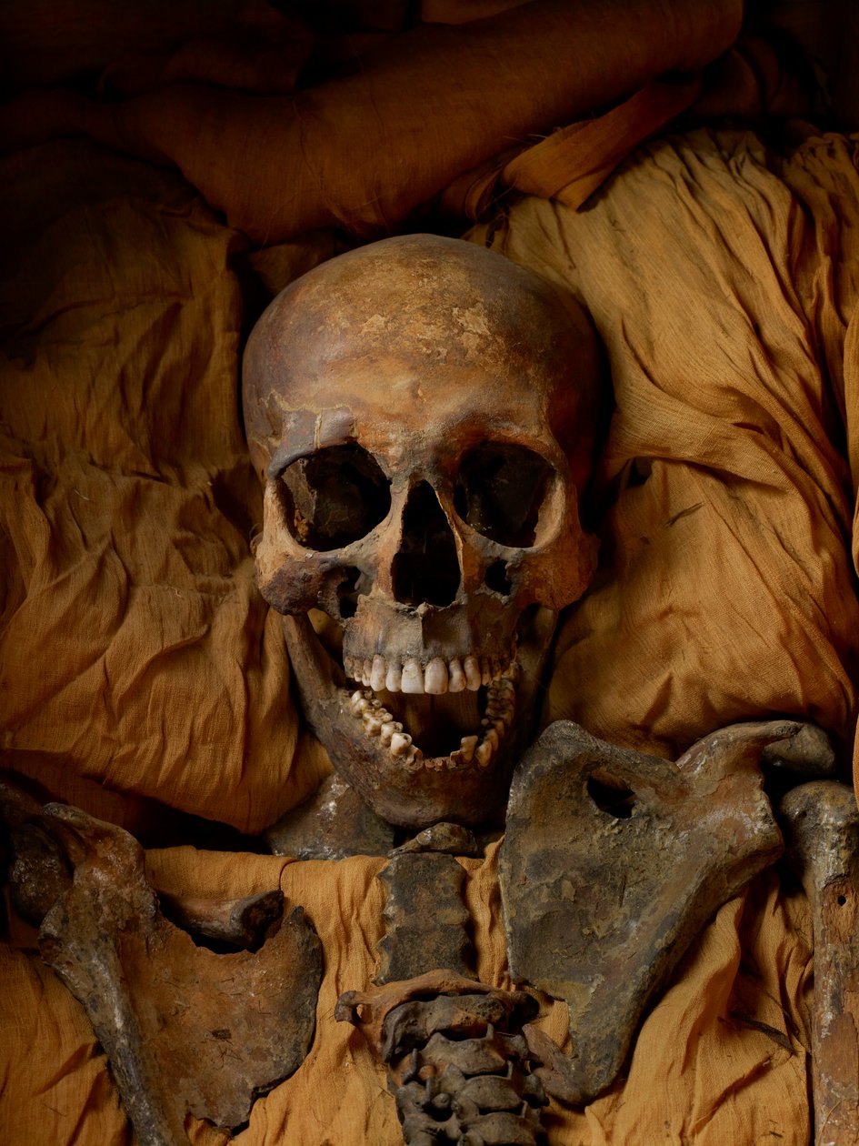 Momia del padre del rey Tut, Akenatón. de Kenneth Garrett