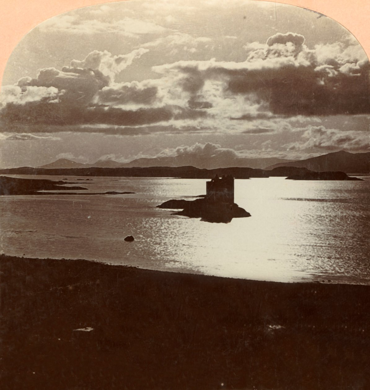 Loch Lomond a la luz de la luna, Escocia, c1900 de Keystone View Company