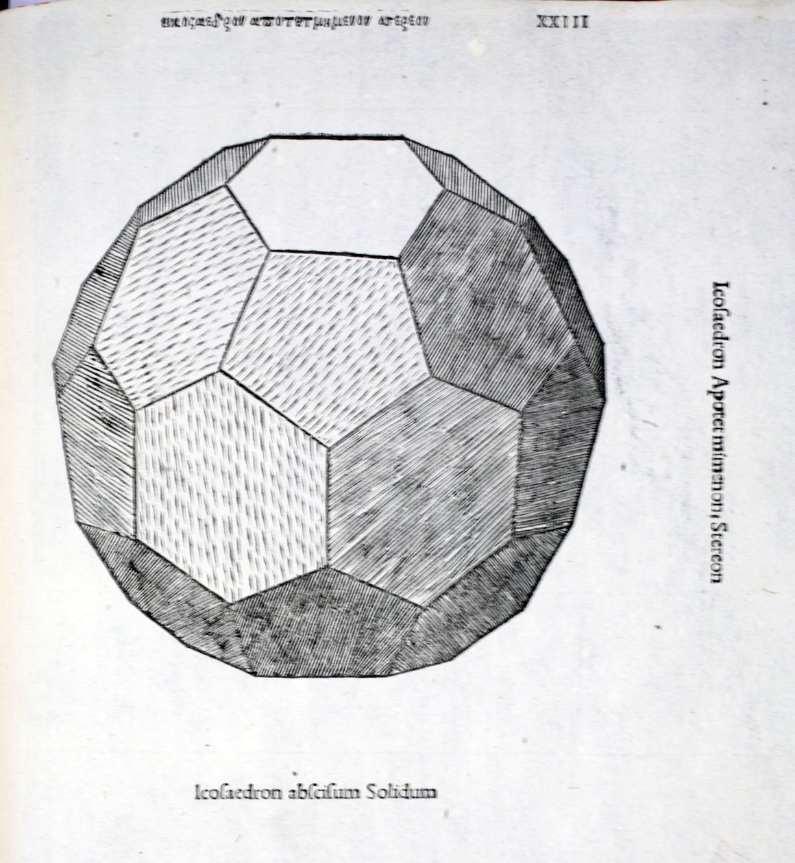 Icosaedro truncado, ilustración de 