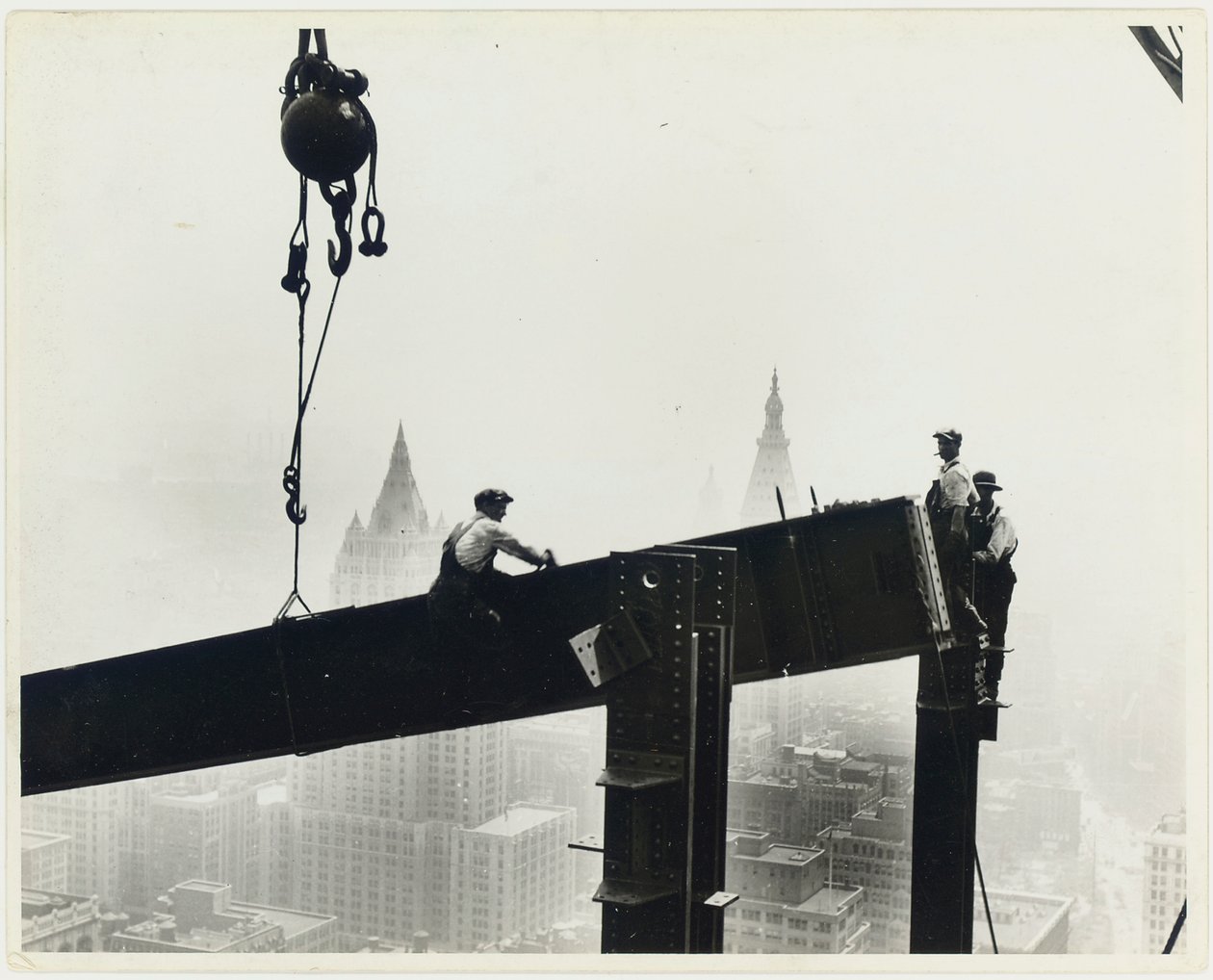 Construcción del Empire State Building, c.1931 de Lewis Wickes Hine