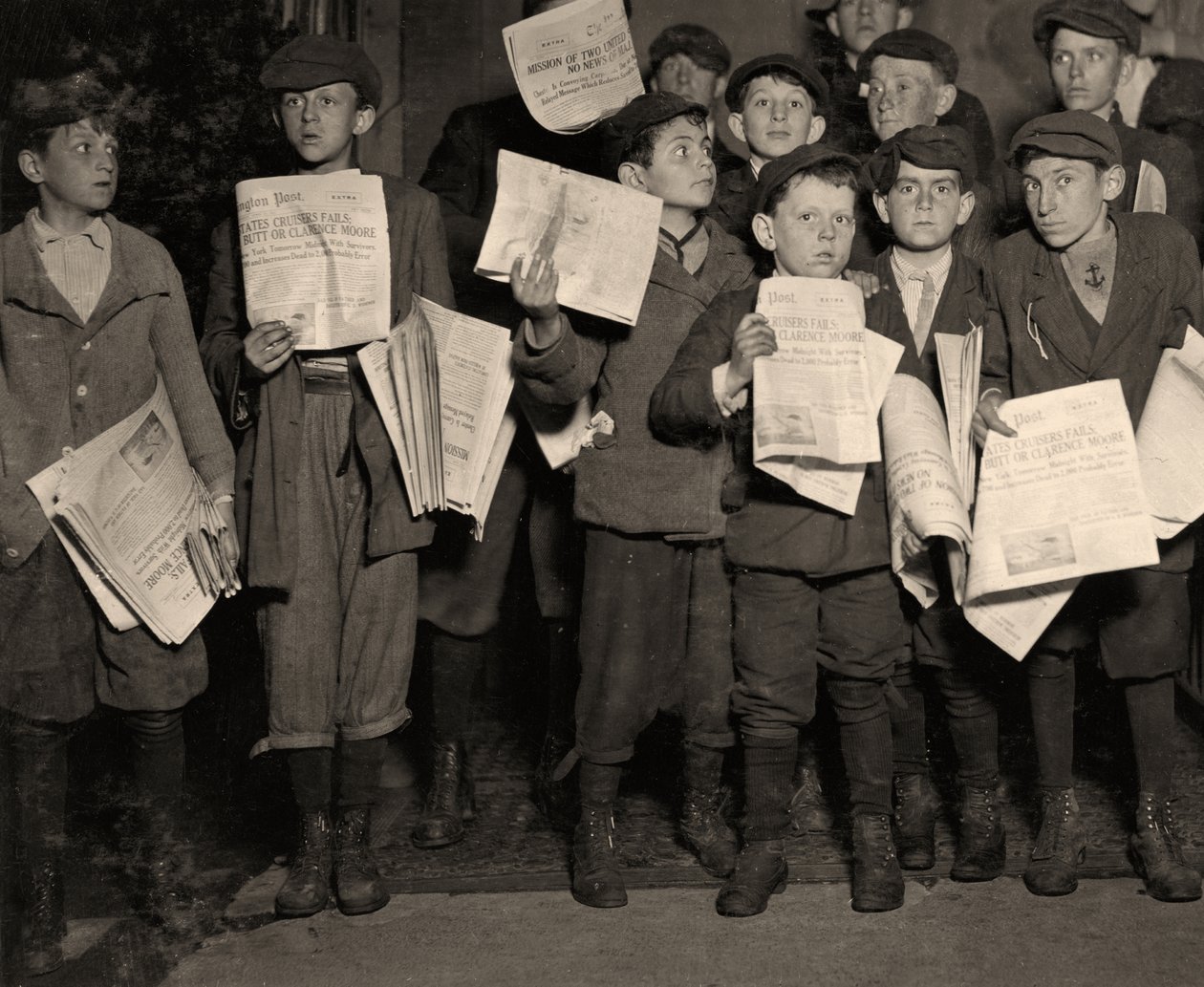 Los noticieros después de la medianoche de Lewis Wickes Hine