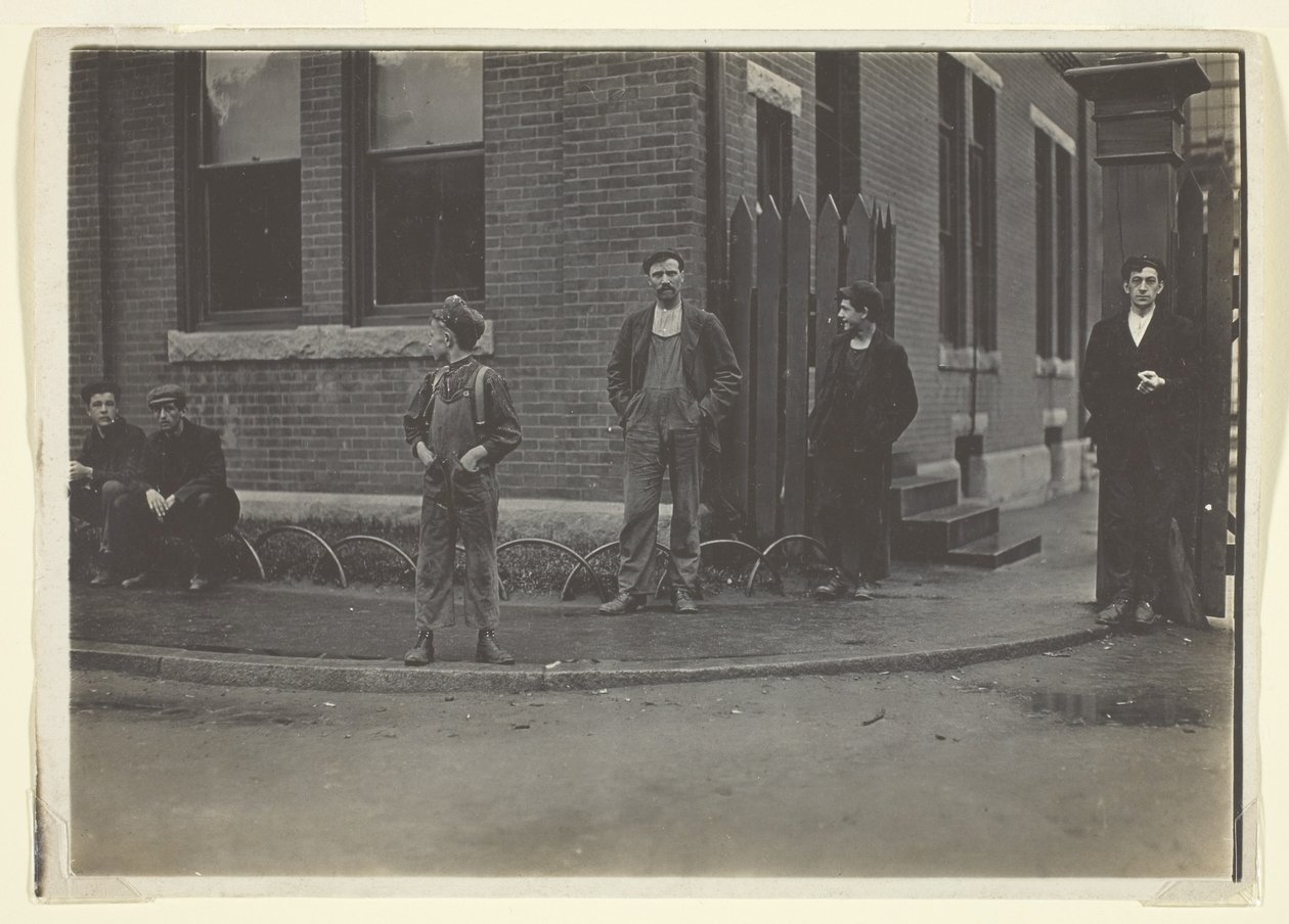 Warren, Rhode Island de Lewis Wickes Hine