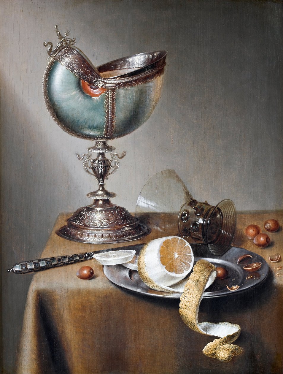 Bodegón con copa de nautilus, c.1650 de Maerten Boelema de Stomme