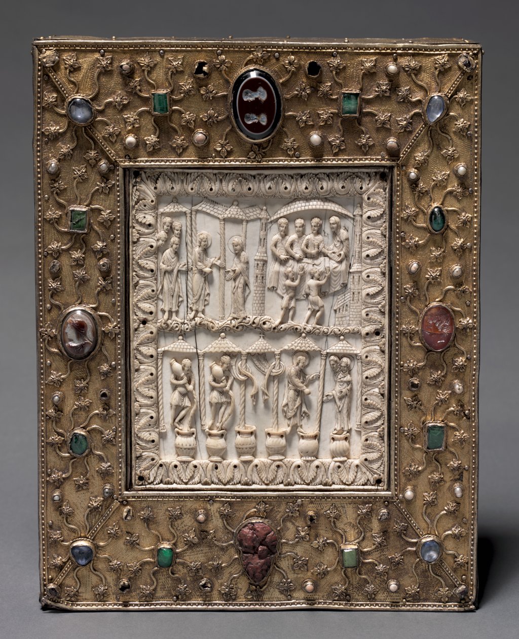 Relicario en forma de libro, c.1000 de Master of the Registrum Gregorii