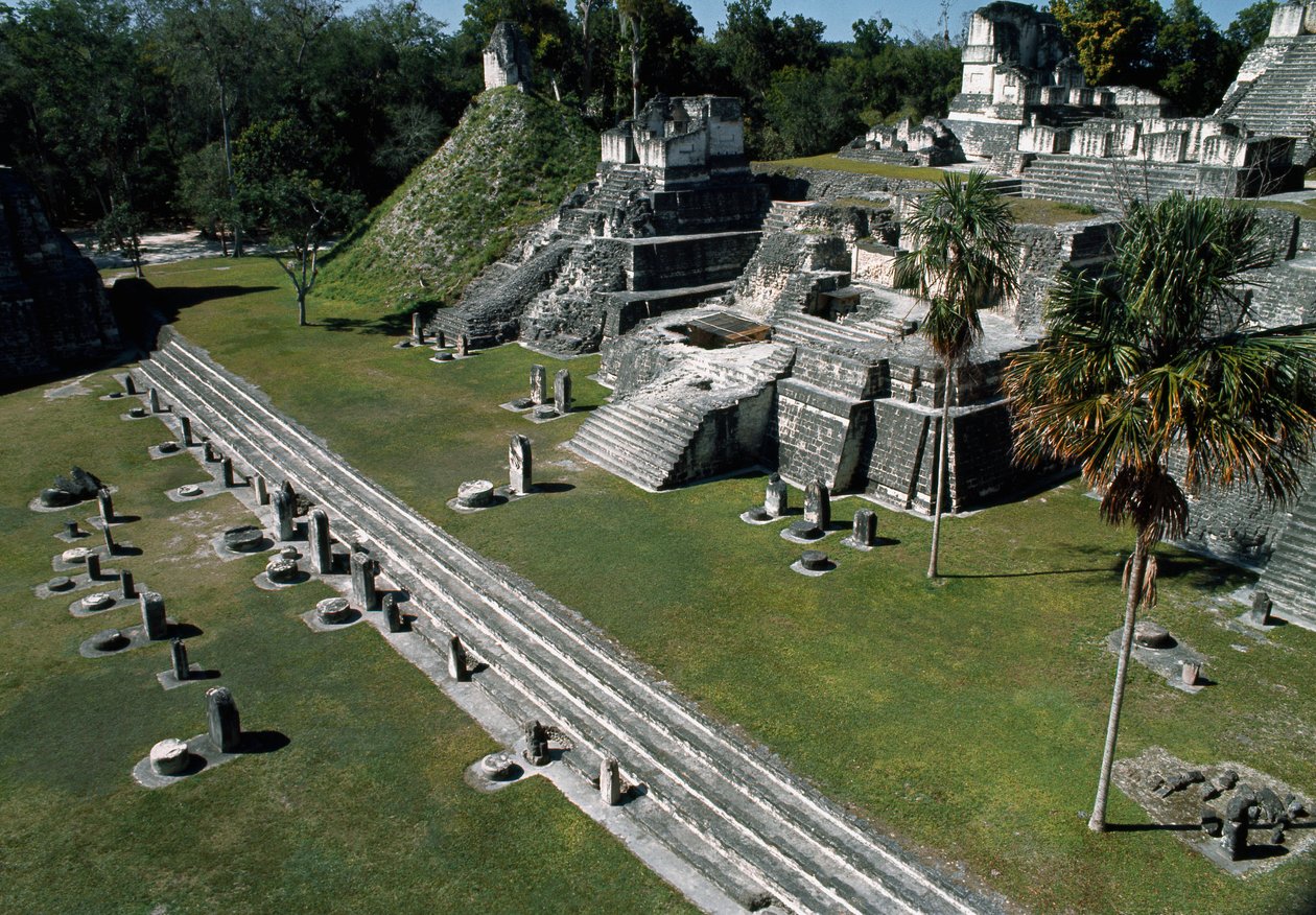 Acrópolis norte de Tikal, siglo VII a VIII de Mayan