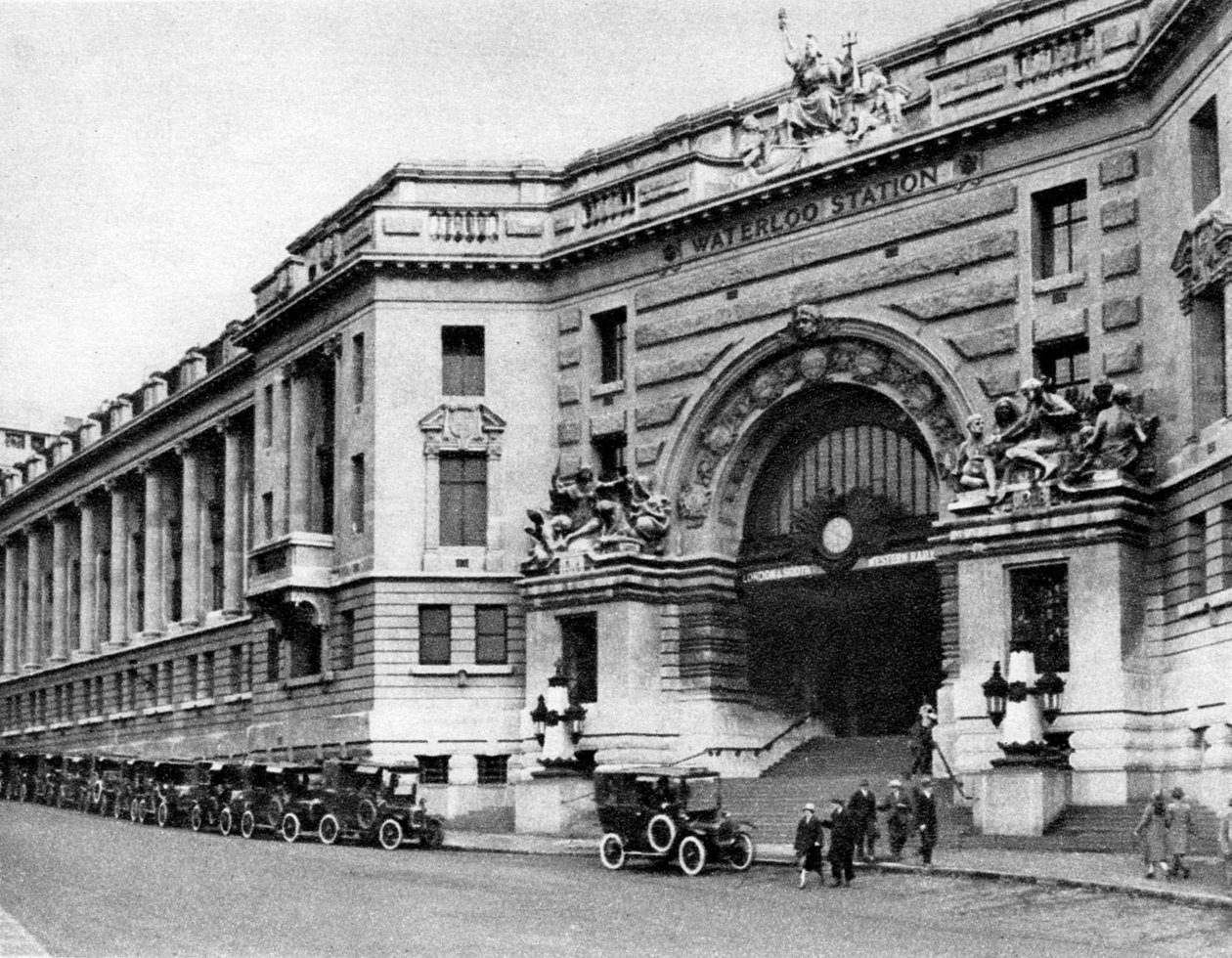 Estación de Waterloo, Londres de McLeish