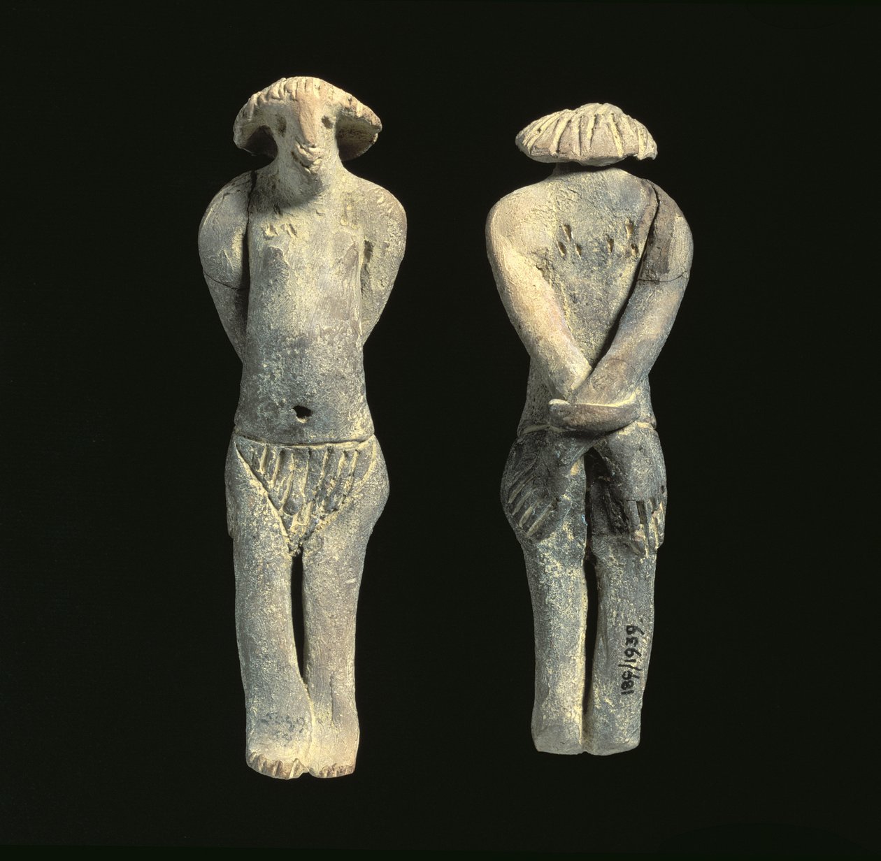 Estatuilla de una mujer desnuda y atada, 12ª-13ª Dinastía, c.1862-1648 a.C. de Middle Kingdom Egyptian