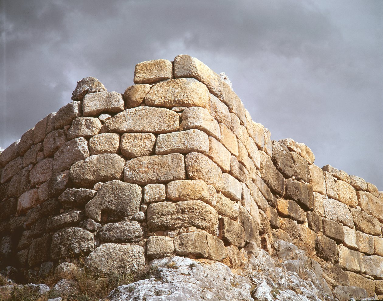 (Detalle) de un muro de piedra de Mycenaean