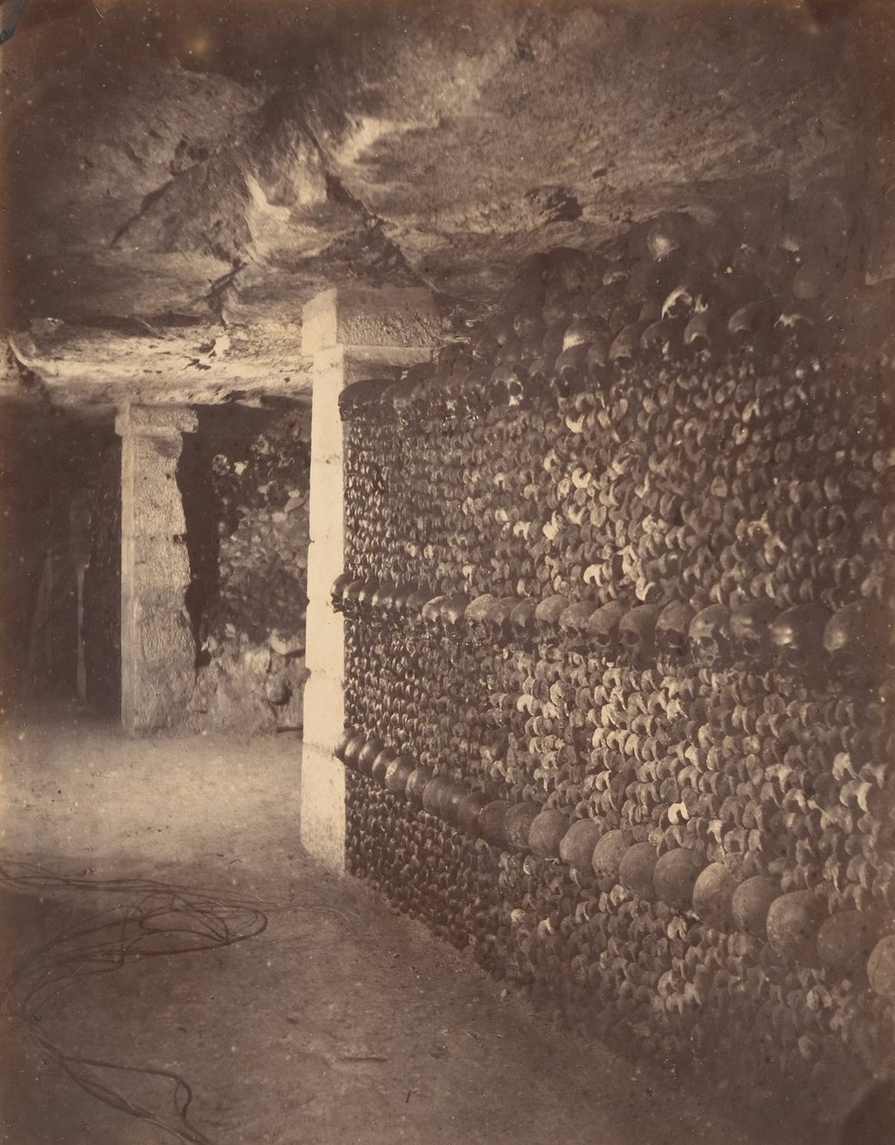 Catacumbas, París, abril de 1862 de Nadar