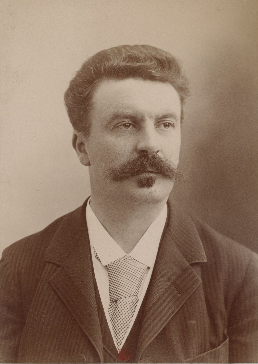 Maupassant por Nadar de Nadar