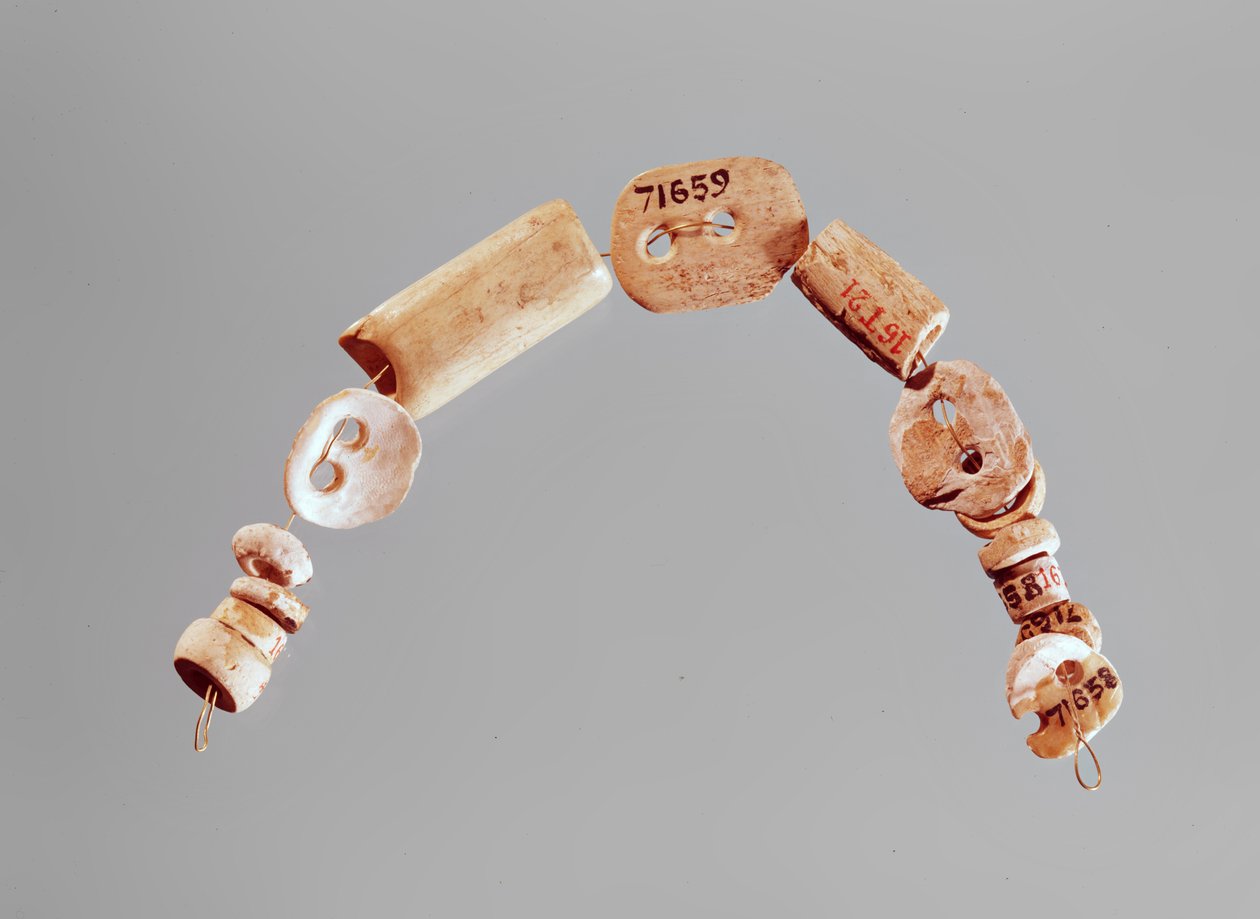 Collar o pulsera, Cultura Seine-Oise-Marne, 2800-2000 a.C. de Neolithic