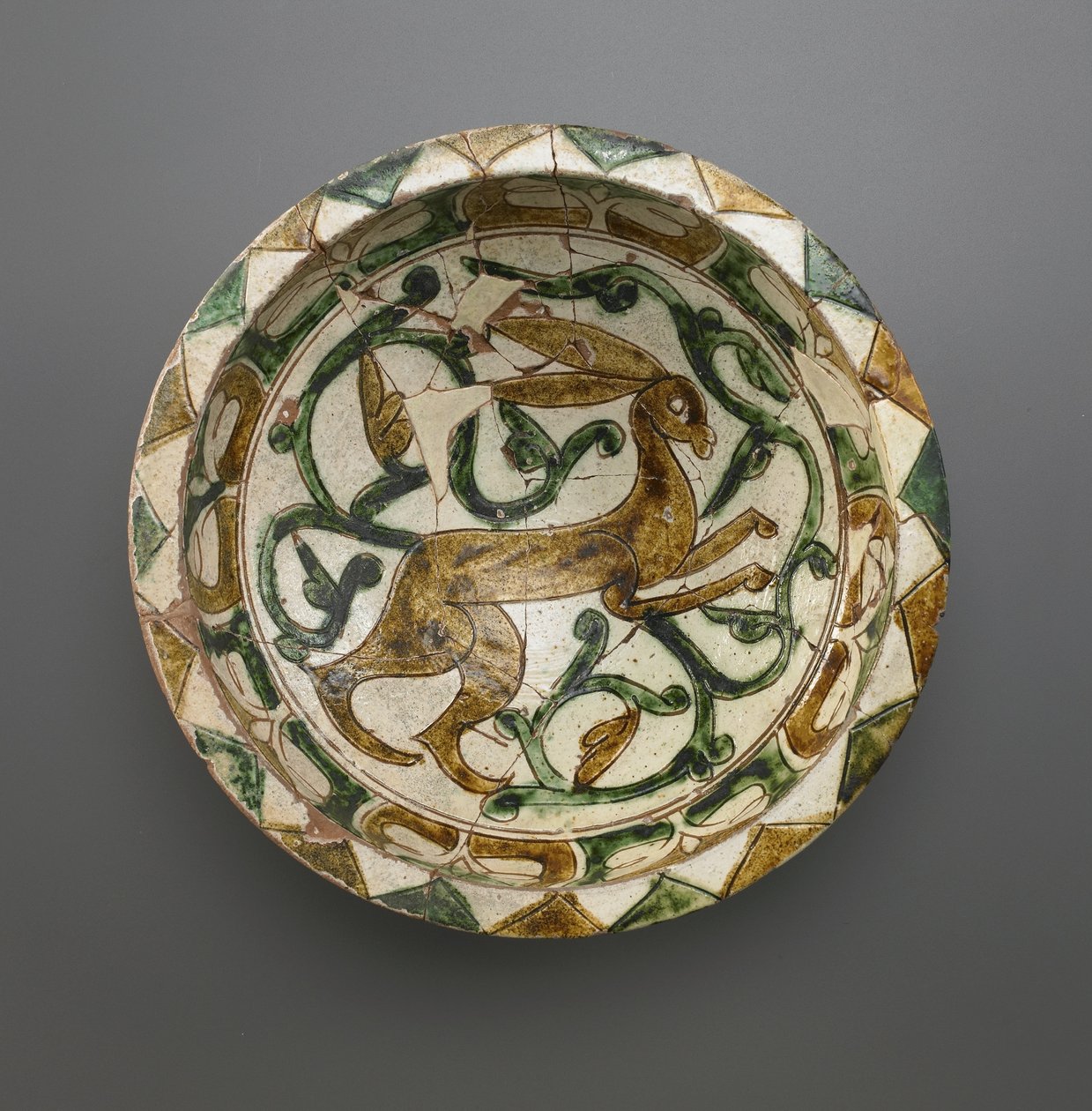 Cuenco, dinastía Seljúcida, siglos XII-XIII de Persian School