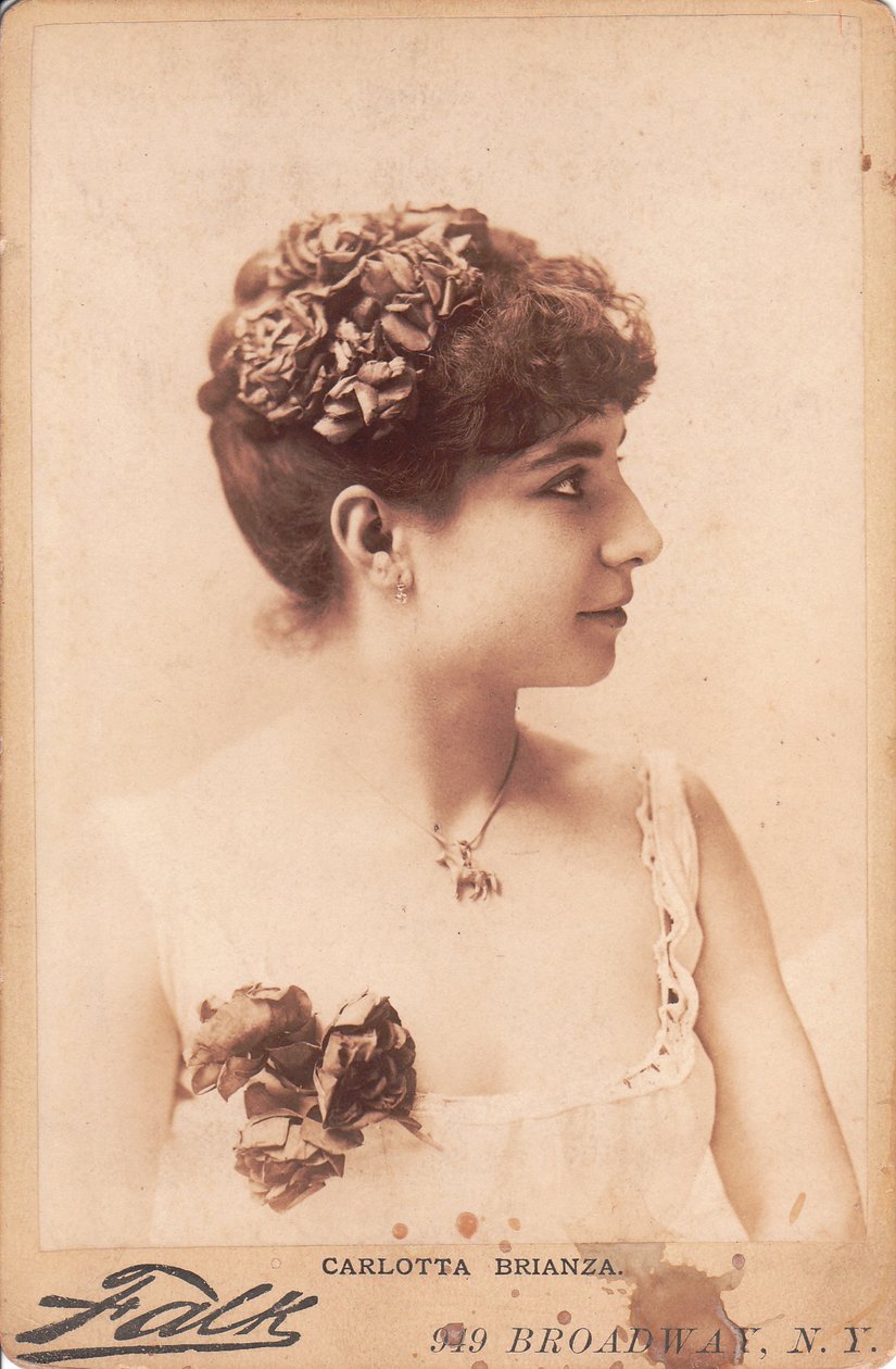 Carlotta Brianza de Photo studio Benjamin J. Falk