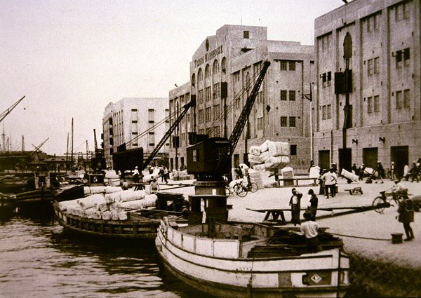 Puerto de Kobe, Japón de Photographer Japanese