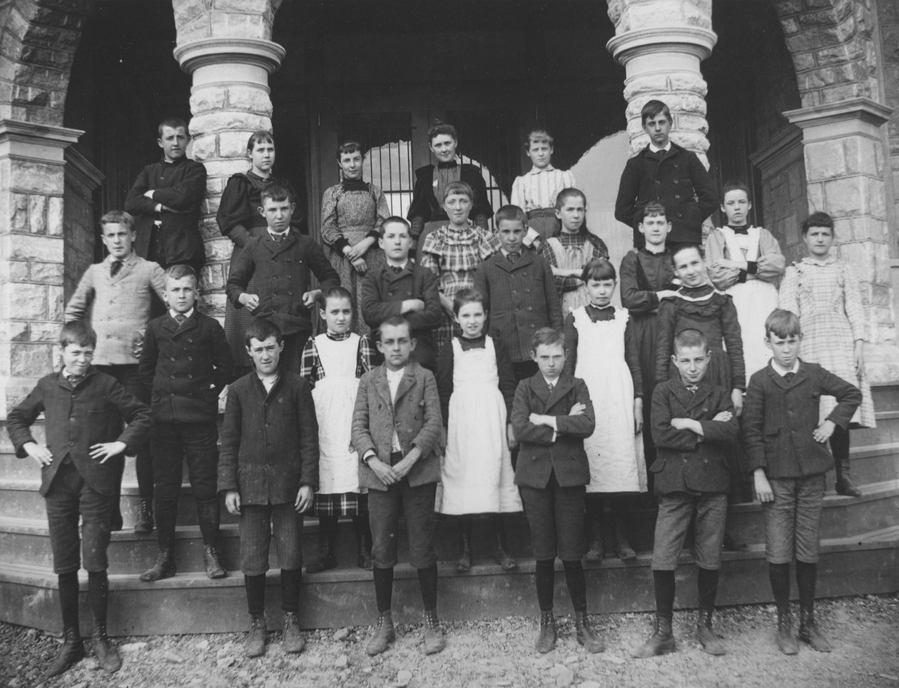 La clase de la señorita Wither en la escuela Alexis I. du Pont, 1894 de Pierre A. Gentieu