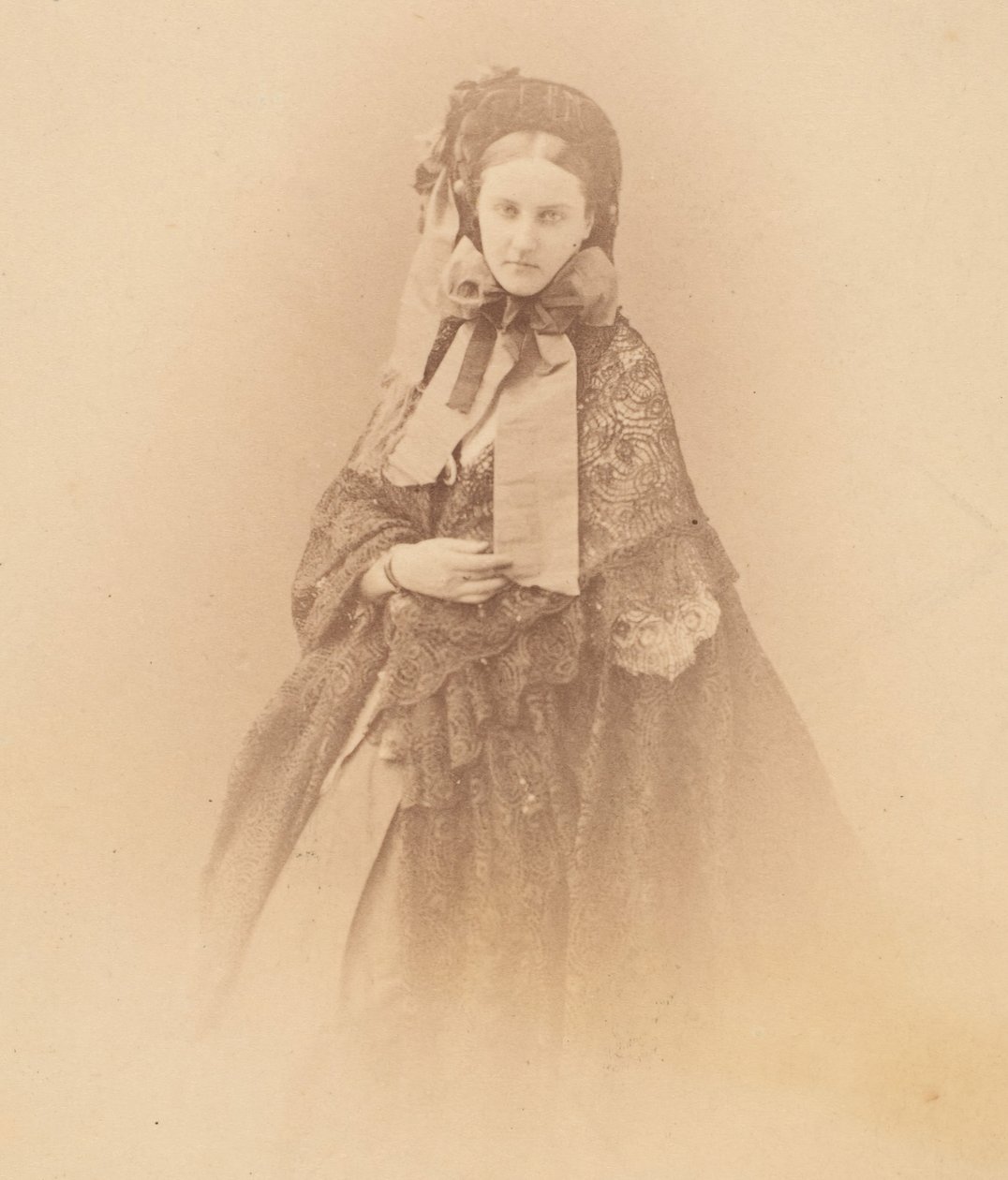 El sombrero con cintas, 1860s de Pierre Louis Pierson