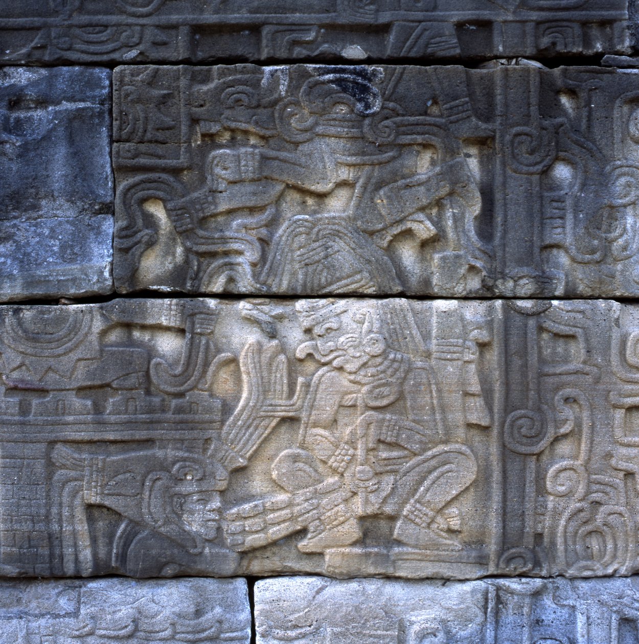 Relieve central, Muro Sur, Cancha de Pelota Sur, período Clásico Tardío de Pre Columbian