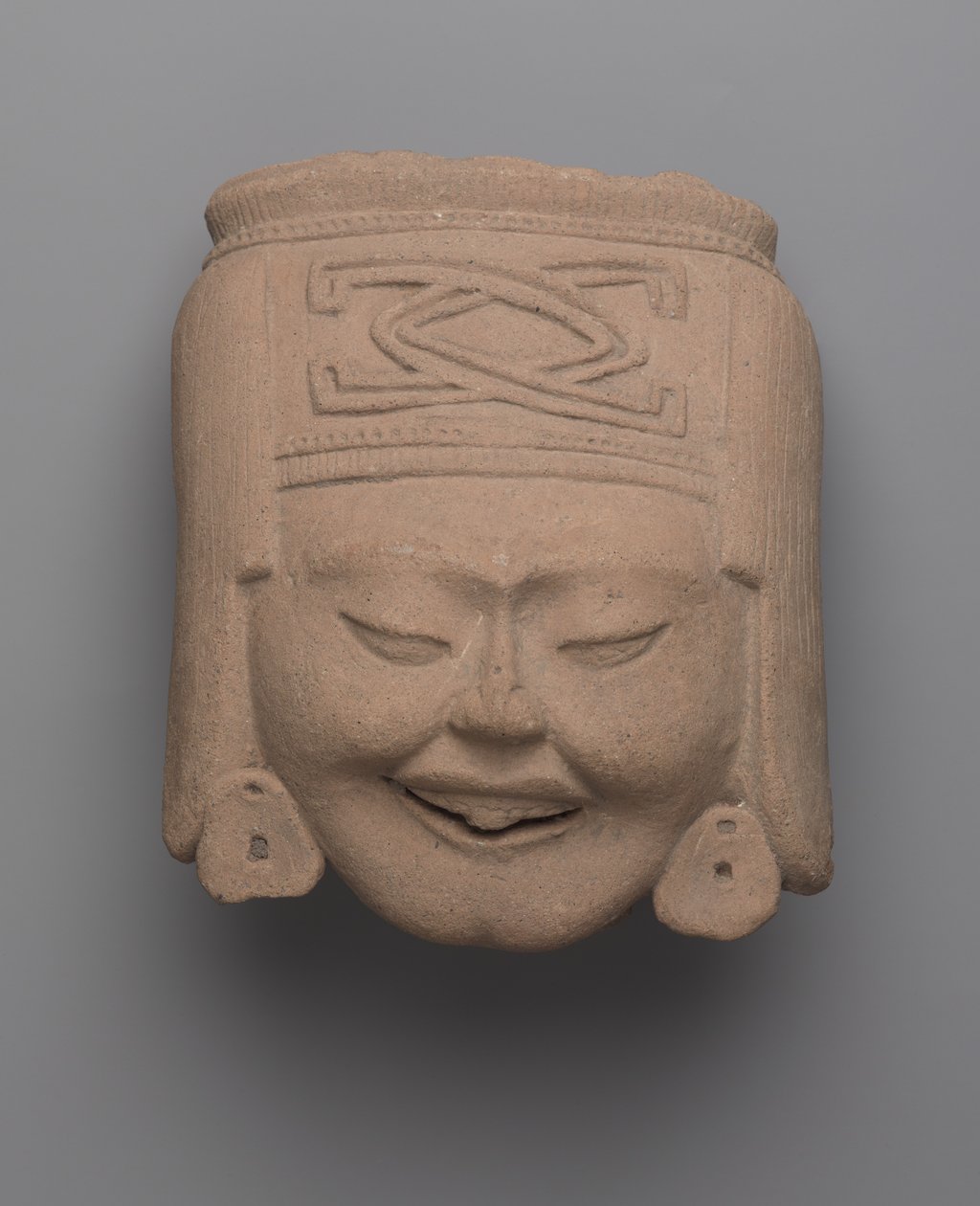 Cabeza de mujer riendo, Totonaca de Pre Columbian