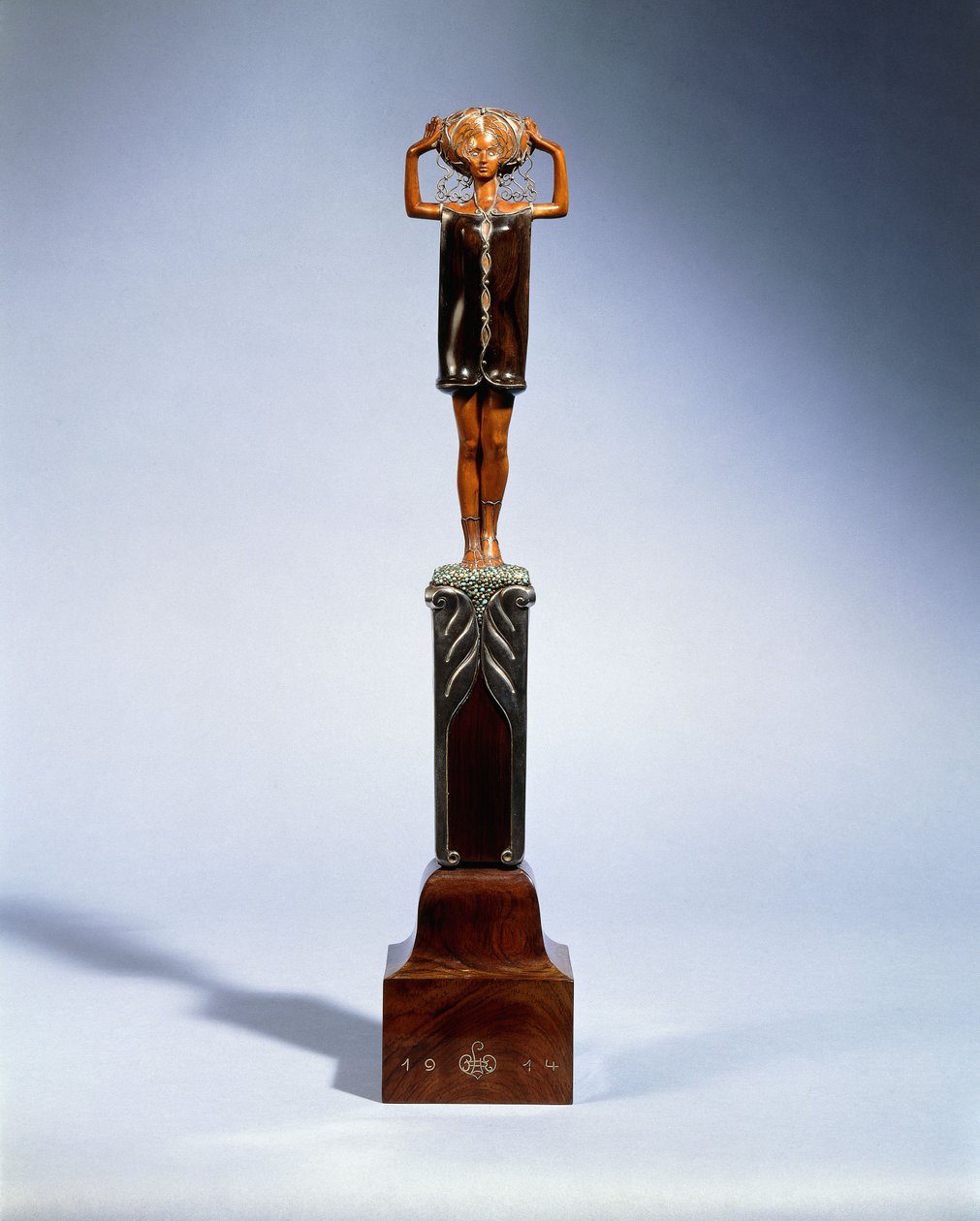 Buchbaumstatuette de Richard Joseph Luksch