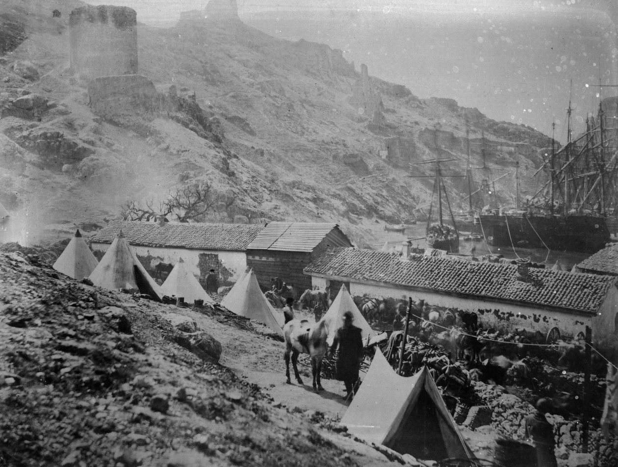 El puerto de Balaklava durante la guerra de Crimea, c.1855 de Roger Fenton
