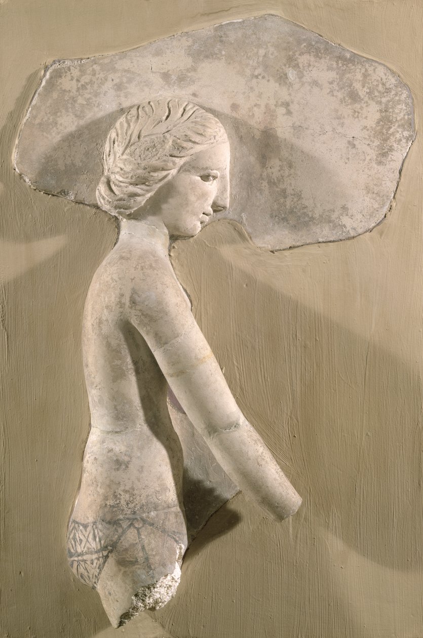 Relieve que representa a una mujer de perfil, de Túnez de Roman