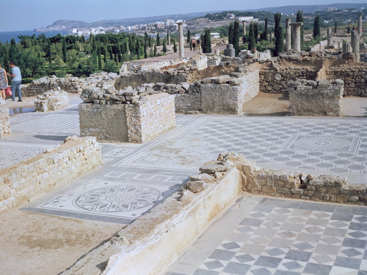 Ruinas romanas del puerto de Emporion, siglo VI-IV a.C. de Roman