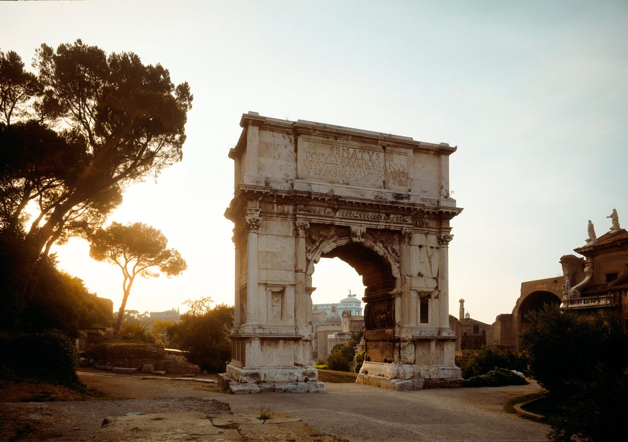 El Arco de Tito, construido en 81 de Roman