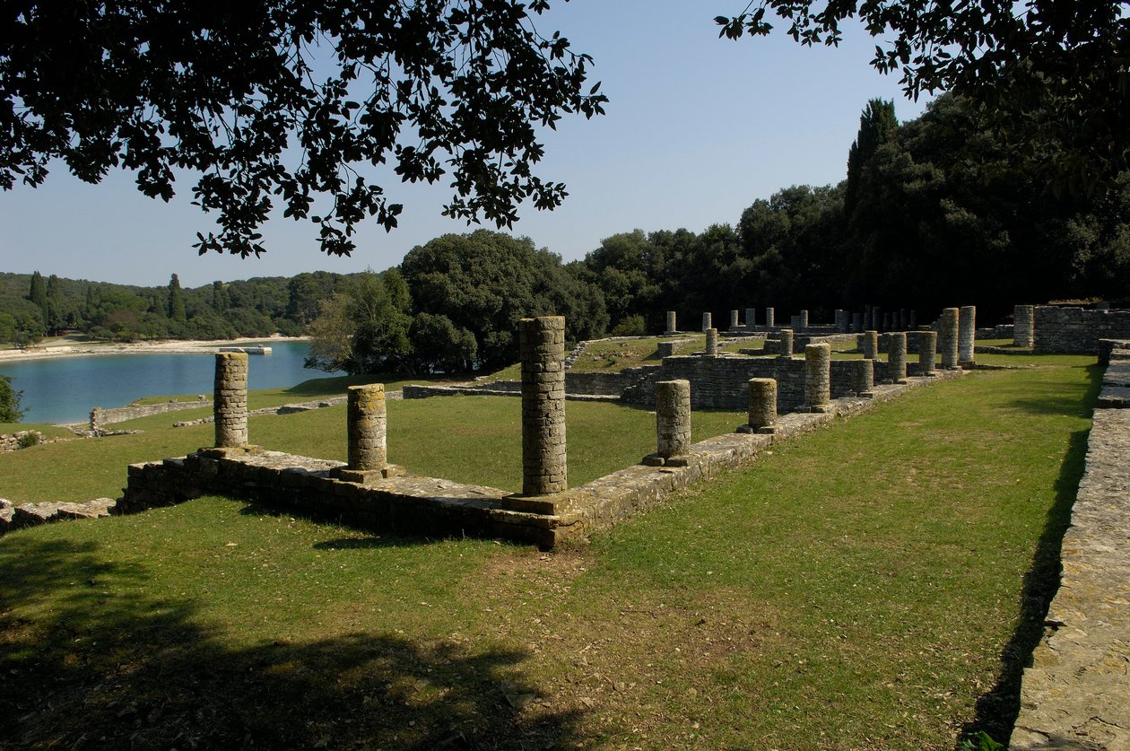 La villa romana en la Bahía de Verige, Brijuni, Croacia de Roman